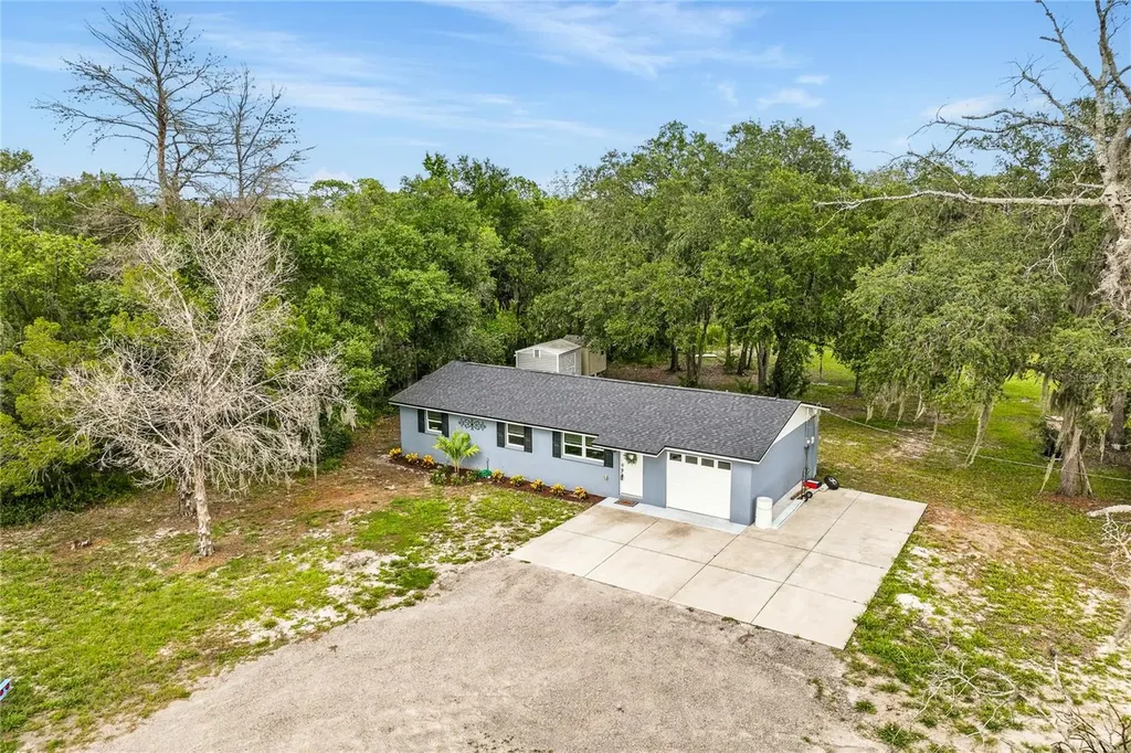 749 N Sr 415 Osteen FL 32764