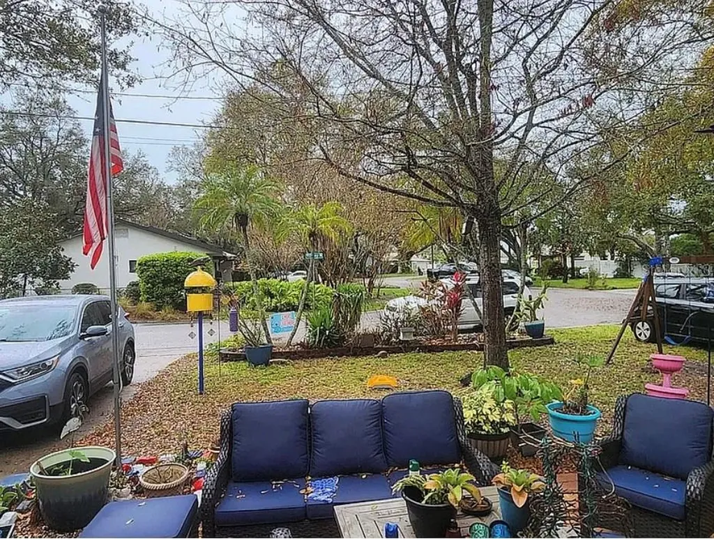 5673 97th Way N St Petersburg FL 33708
