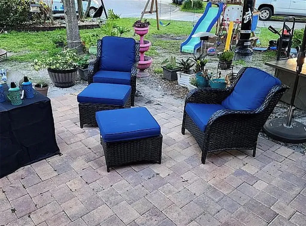 5673 97th Way N St Petersburg FL 33708