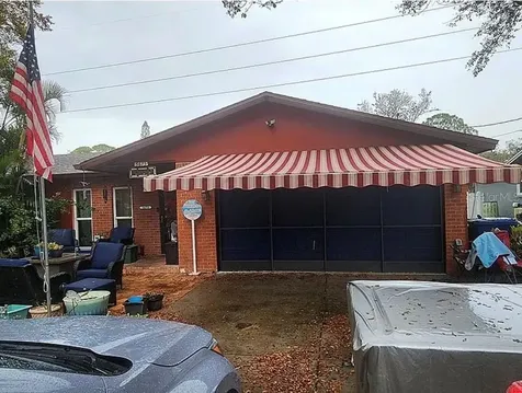 5673 97th Way N St Petersburg FL 33708