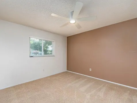1009 Queen Anne Drive Palm Harbor FL 34684