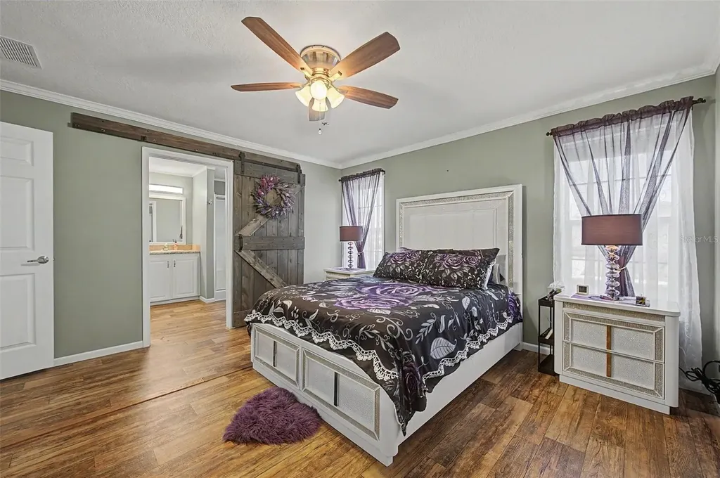 37200 Neukom Avenue Zephyrhills FL 33541