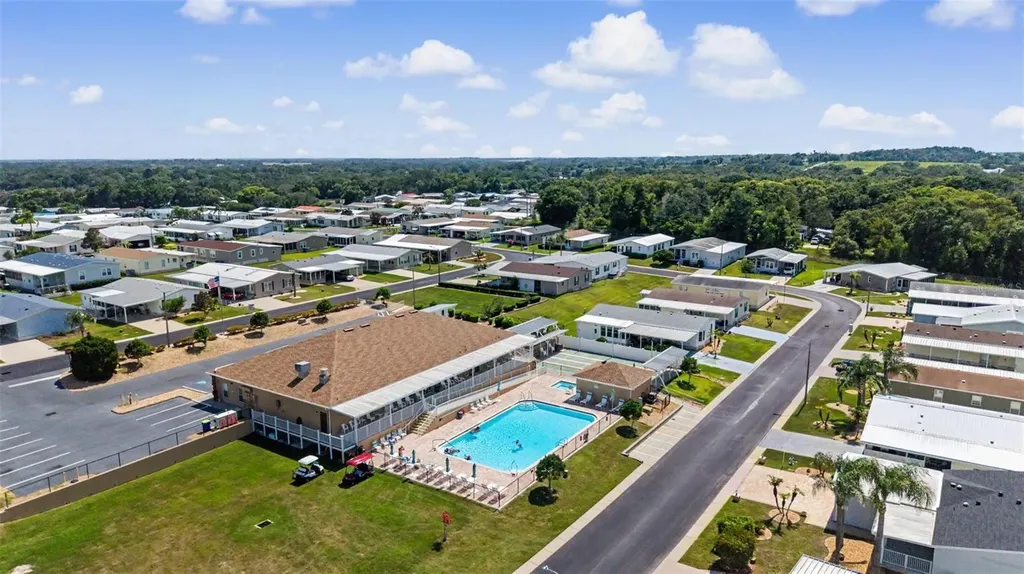 37200 Neukom Avenue Zephyrhills FL 33541