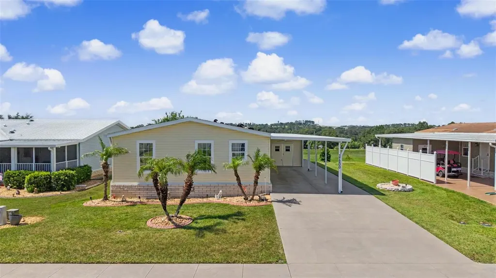 37200 Neukom Avenue Zephyrhills FL 33541