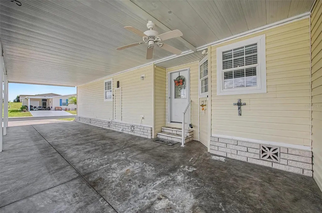 37200 Neukom Avenue Zephyrhills FL 33541