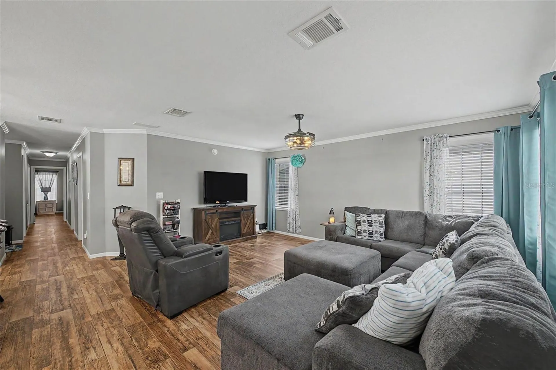 37200 Neukom Avenue Zephyrhills FL 33541