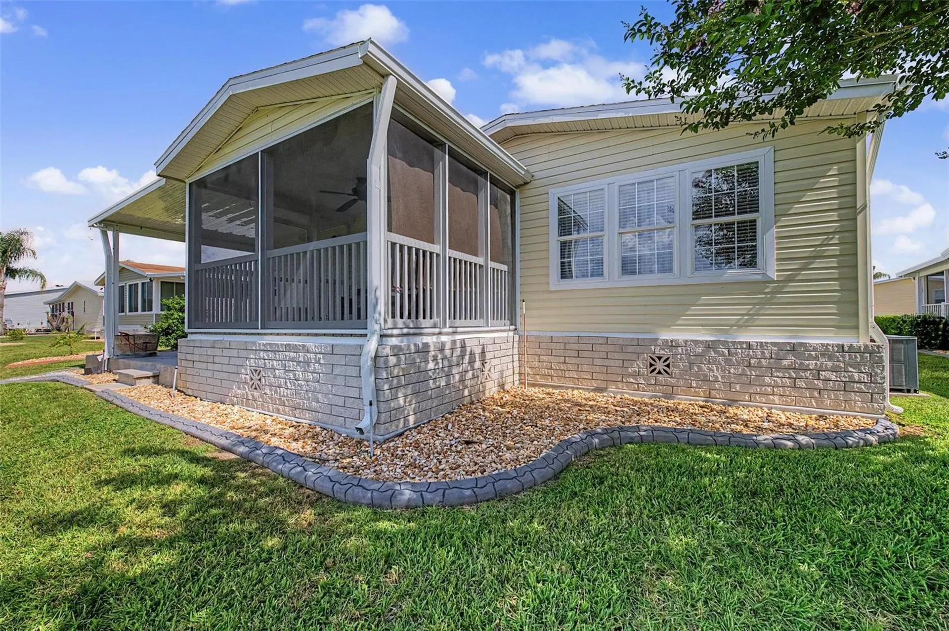 37200 Neukom Avenue Zephyrhills FL 33541