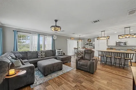 37200 Neukom Avenue Zephyrhills FL 33541