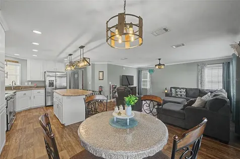 37200 Neukom Avenue Zephyrhills FL 33541