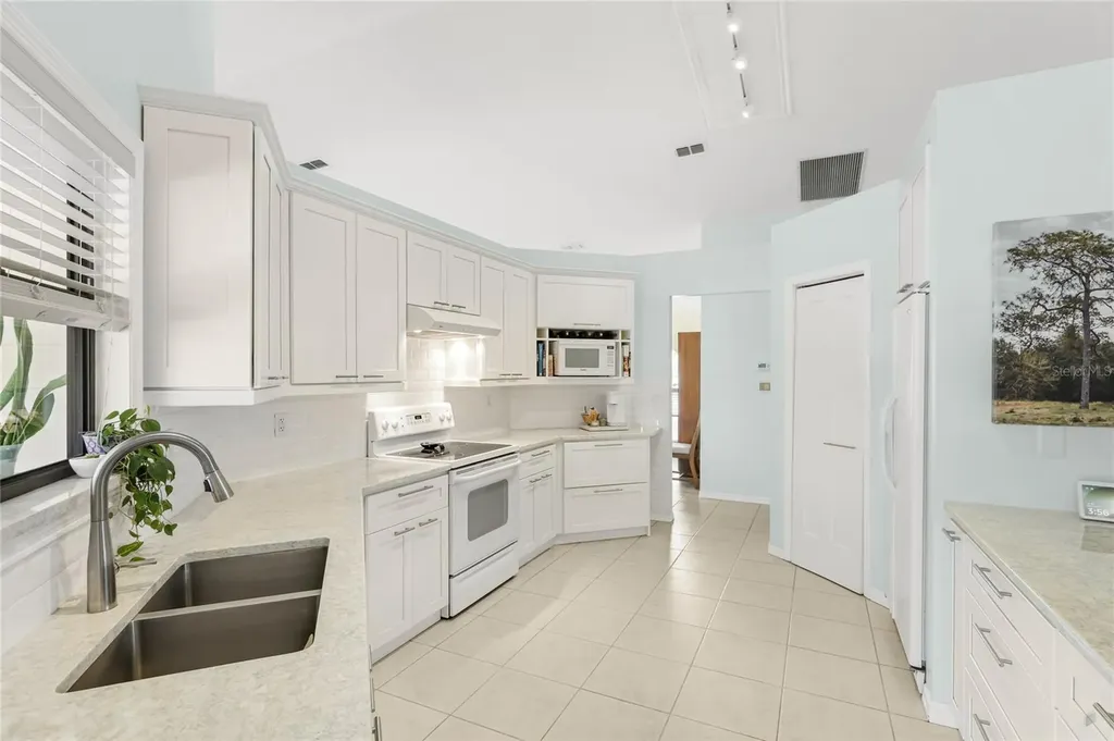 4616 Vintage Drive Sarasota FL 34243