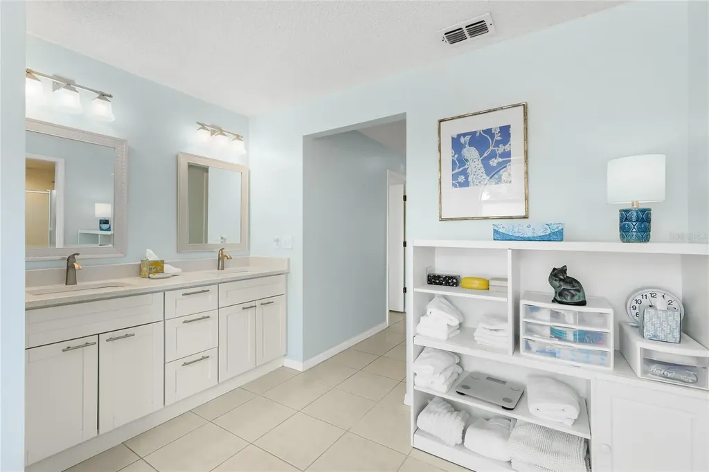 4616 Vintage Drive Sarasota FL 34243
