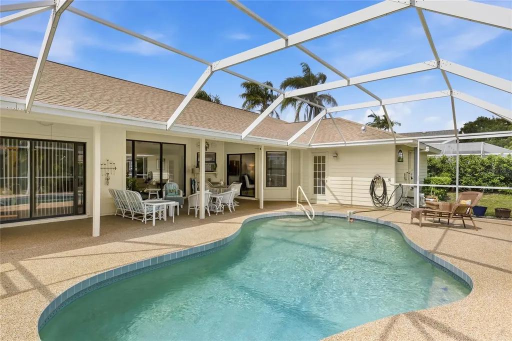 4616 Vintage Drive Sarasota FL 34243