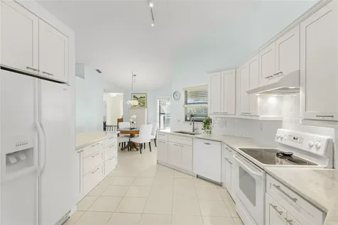 4616 Vintage Drive Sarasota FL 34243