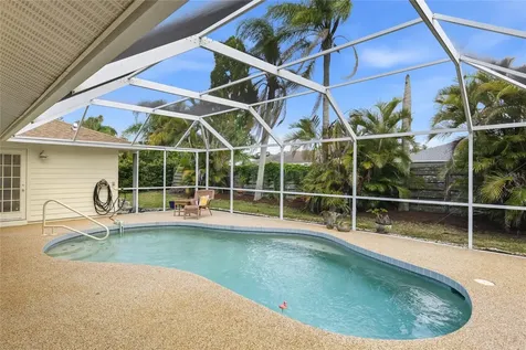 4616 Vintage Drive Sarasota FL 34243