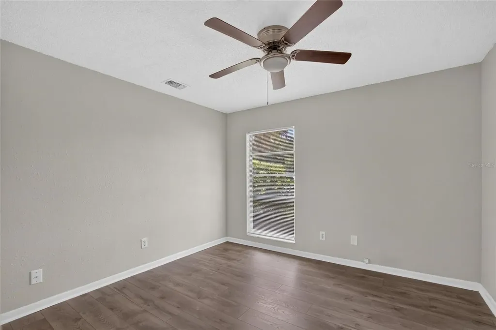 1206 Sail Way Valrico FL 33594