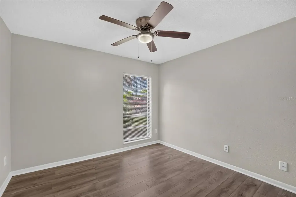 1206 Sail Way Valrico FL 33594