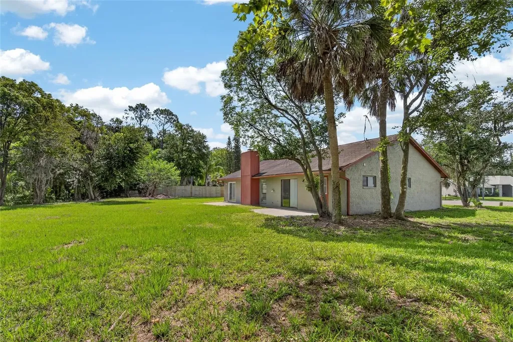1206 Sail Way Valrico FL 33594