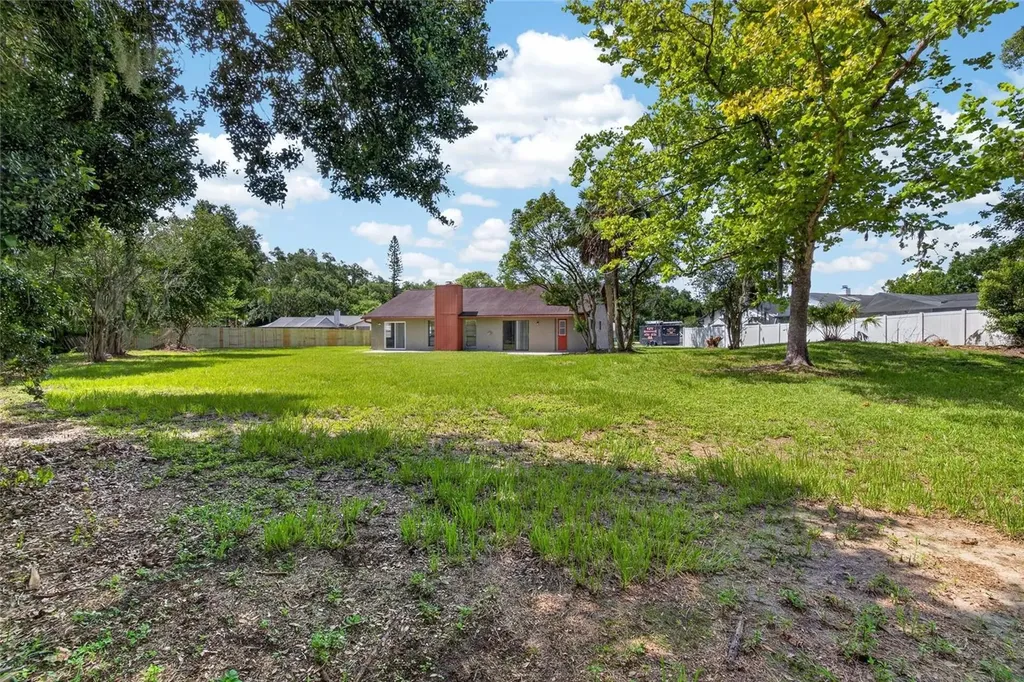 1206 Sail Way Valrico FL 33594