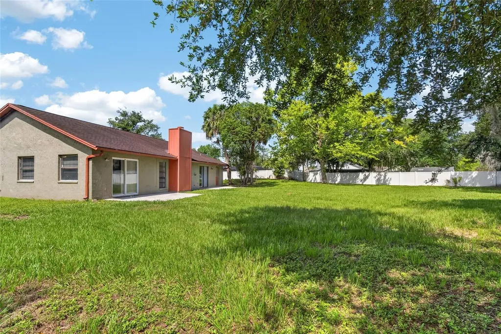 1206 Sail Way Valrico FL 33594