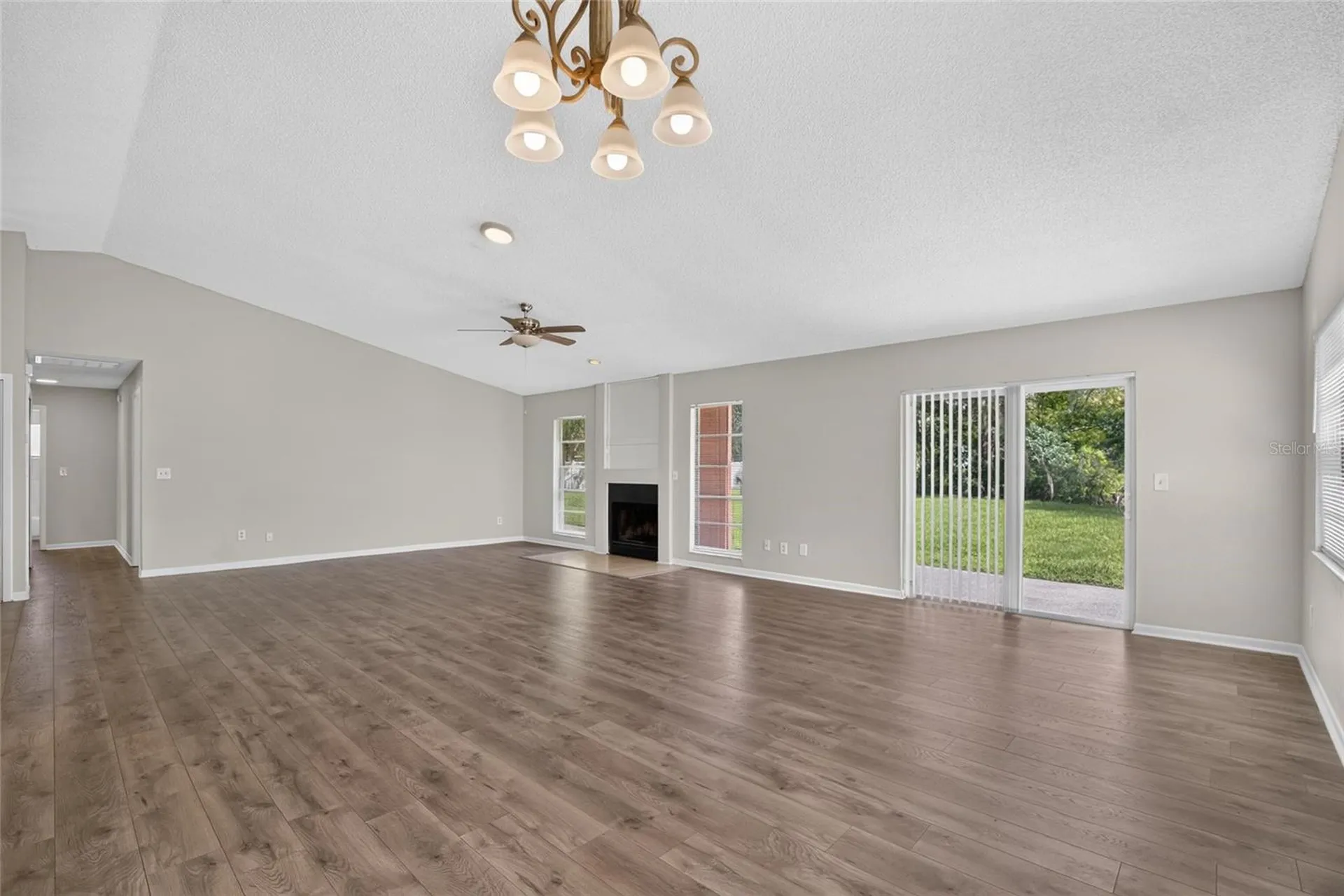 1206 Sail Way Valrico FL 33594