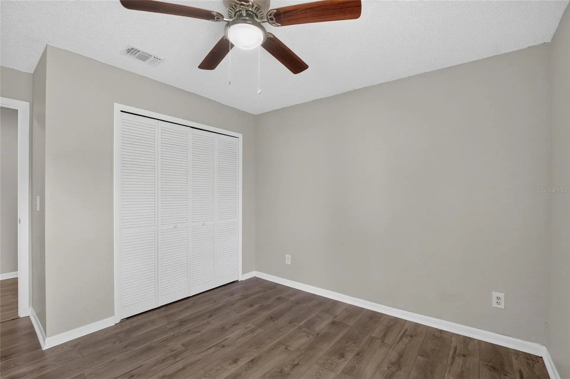 1206 Sail Way Valrico FL 33594