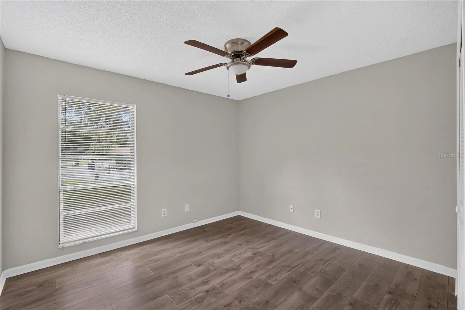 1206 Sail Way Valrico FL 33594