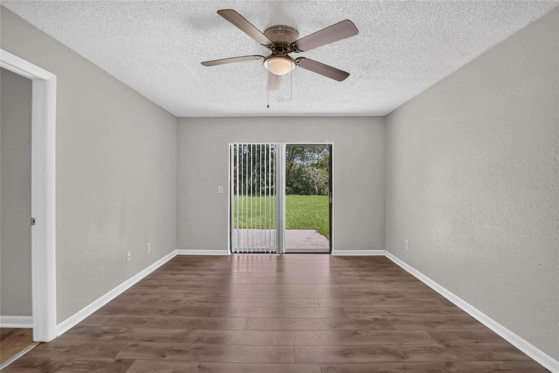 1206 Sail Way Valrico FL 33594