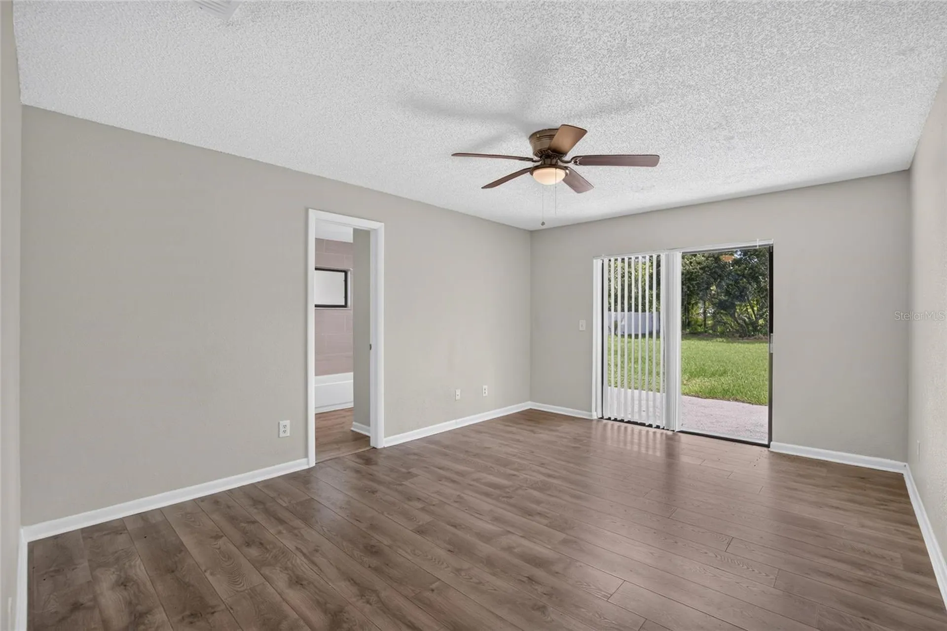 1206 Sail Way Valrico FL 33594