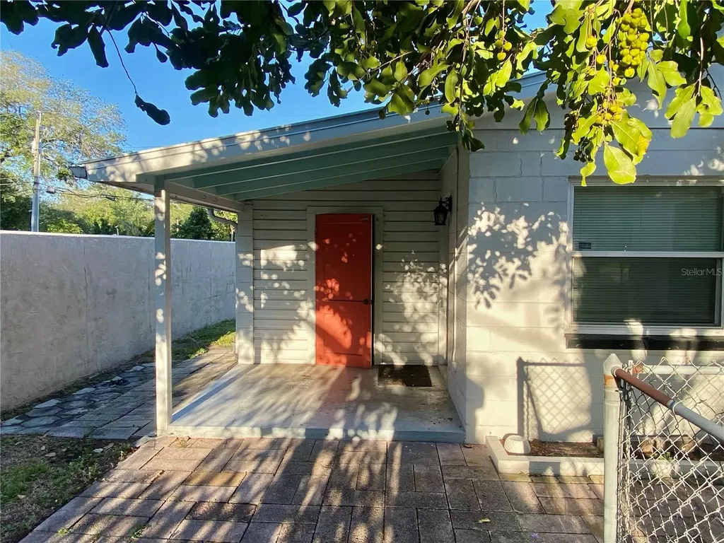 1851 50th Avenue N St Petersburg FL 33714