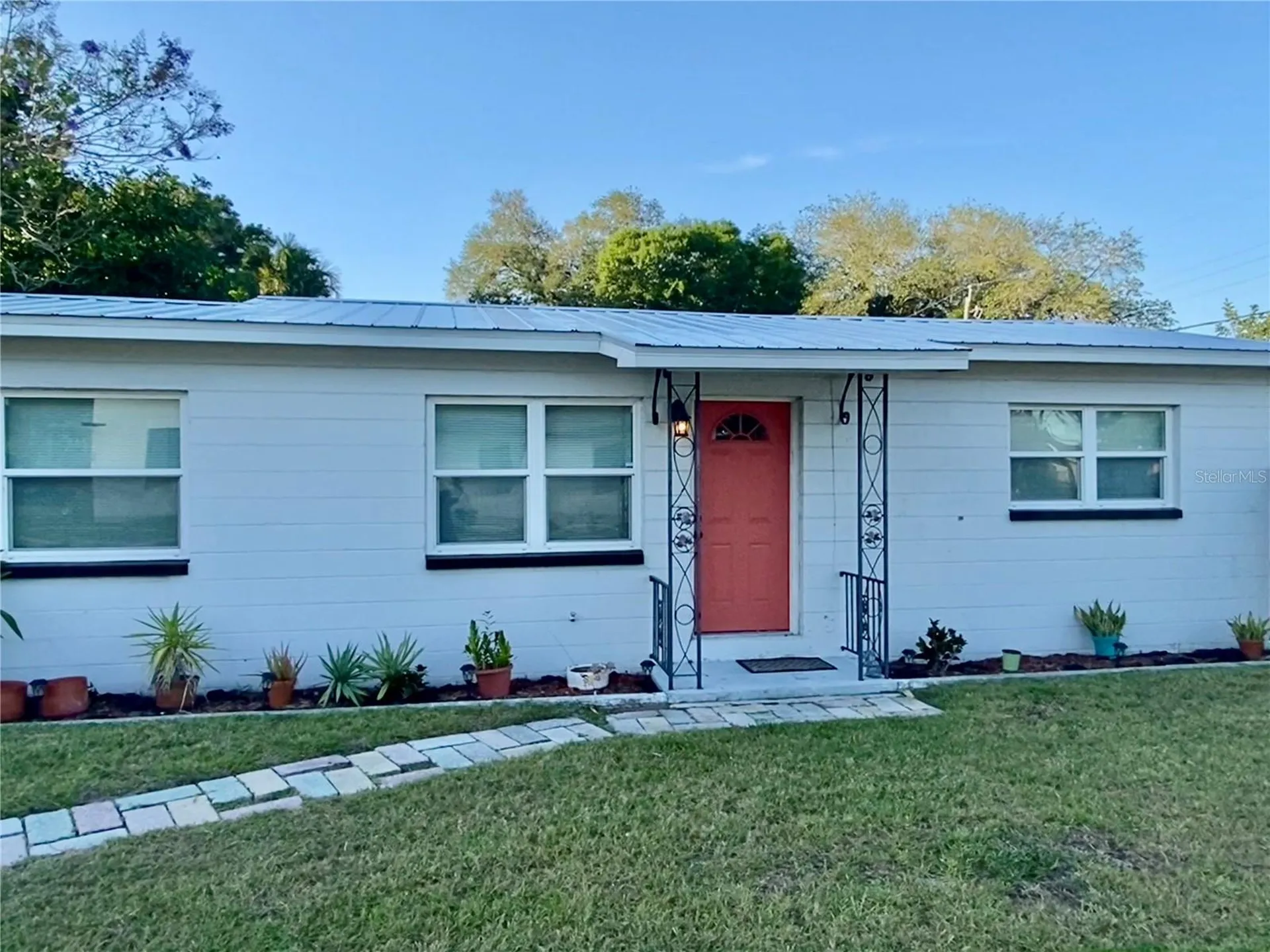 1851 50th Avenue N St Petersburg FL 33714