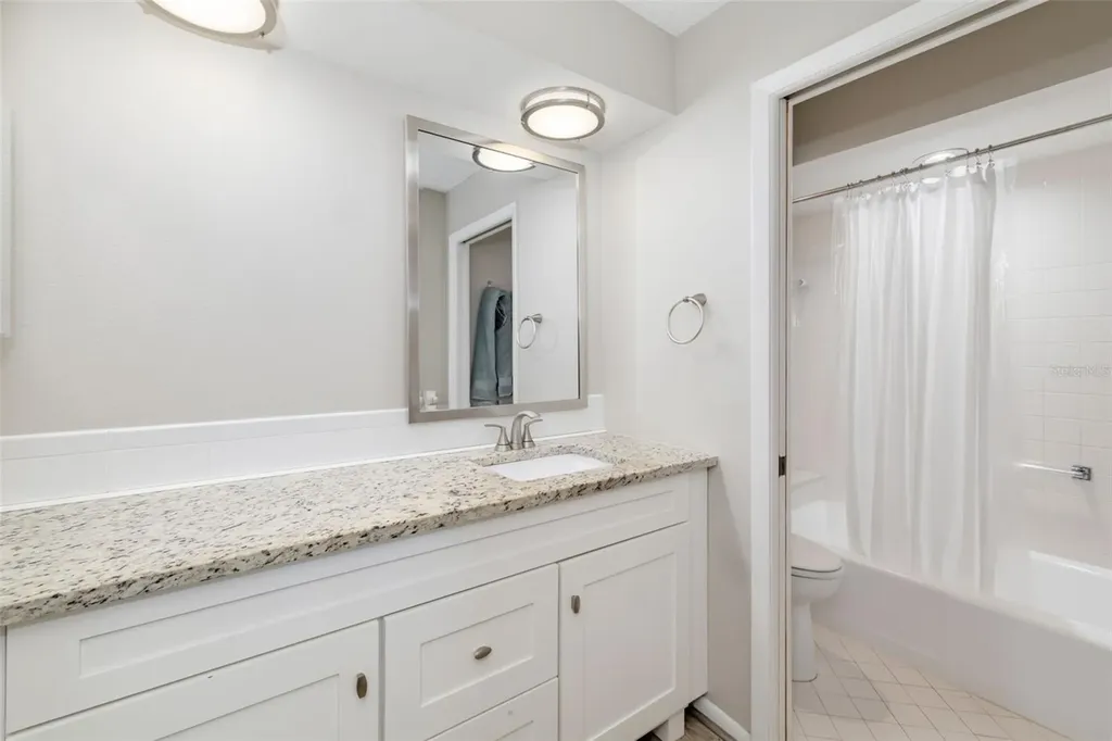 5355 Crestlake Boulevard Sarasota FL 34233