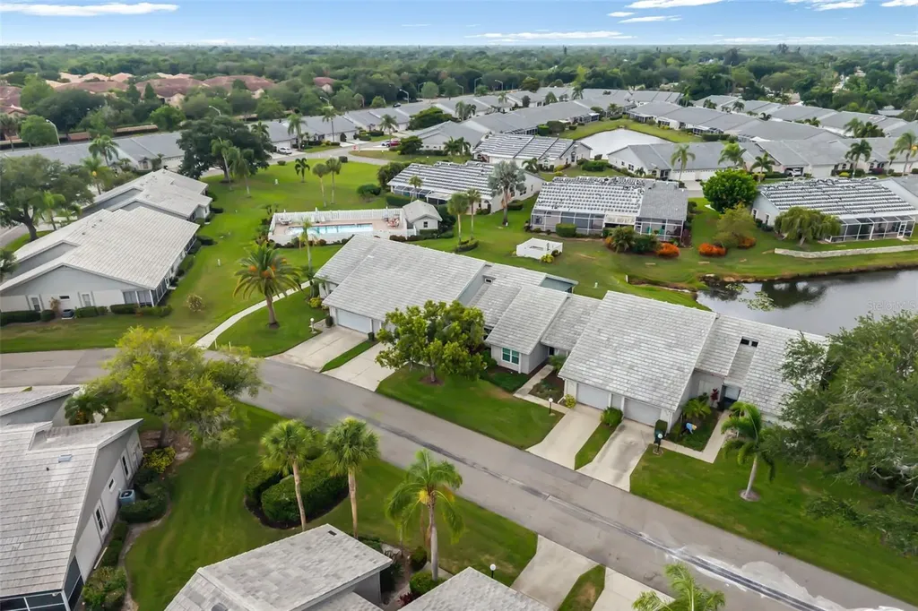 5355 Crestlake Boulevard Sarasota FL 34233