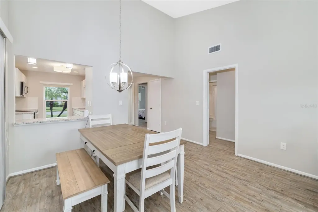 5355 Crestlake Boulevard Sarasota FL 34233