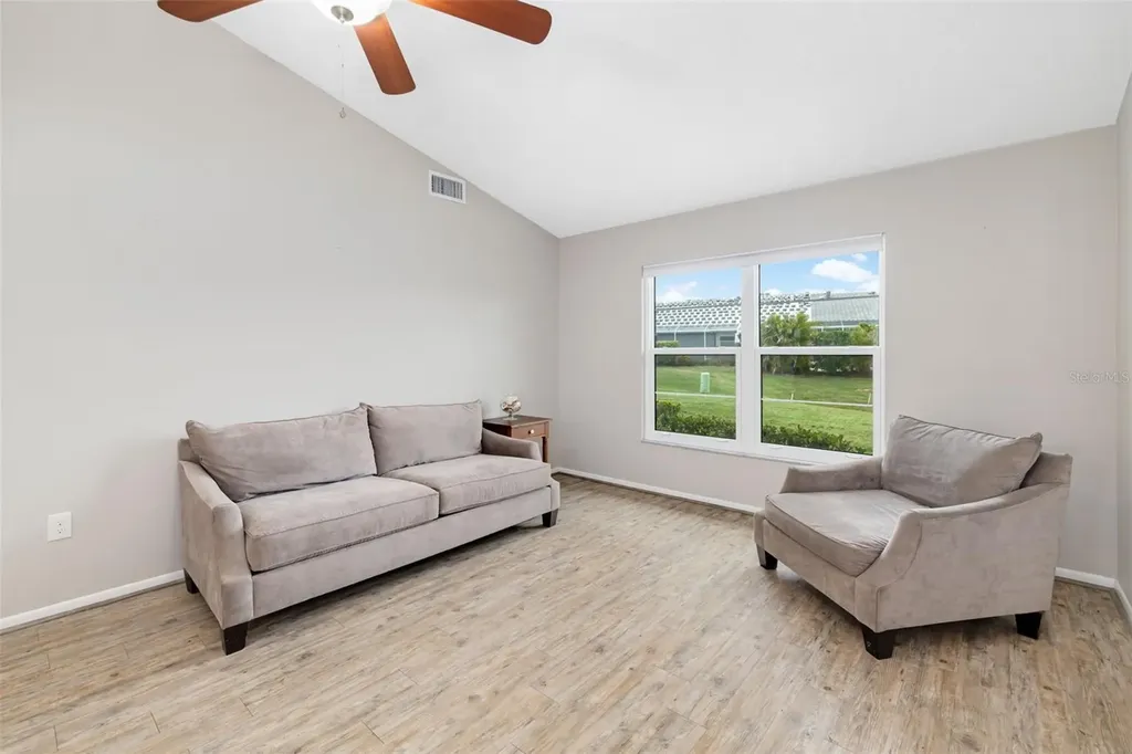 5355 Crestlake Boulevard Sarasota FL 34233