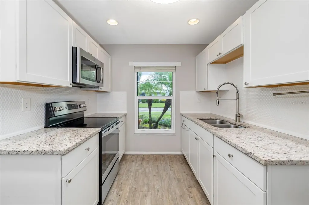 5355 Crestlake Boulevard Sarasota FL 34233