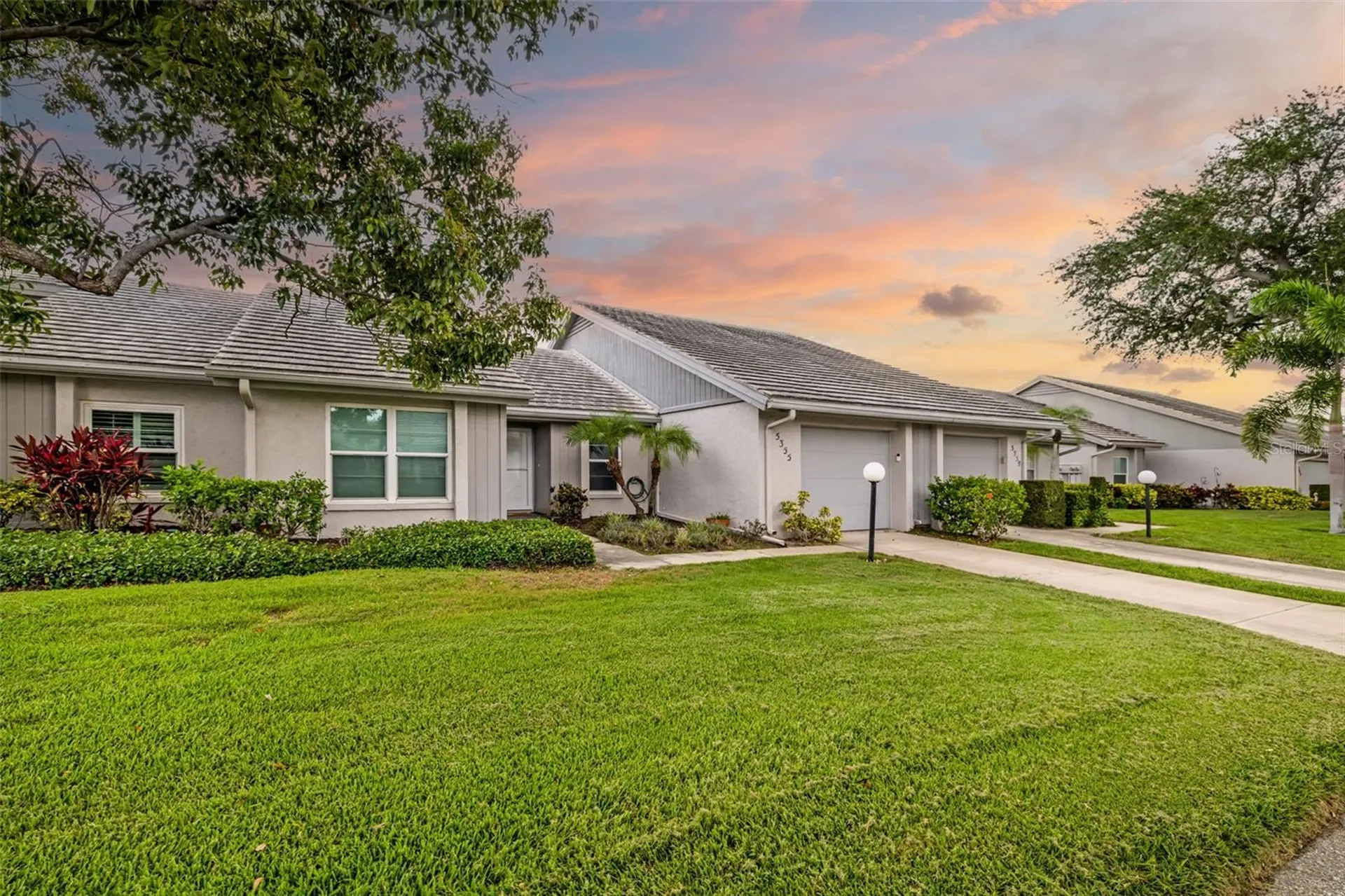 5355 Crestlake Boulevard Sarasota FL 34233