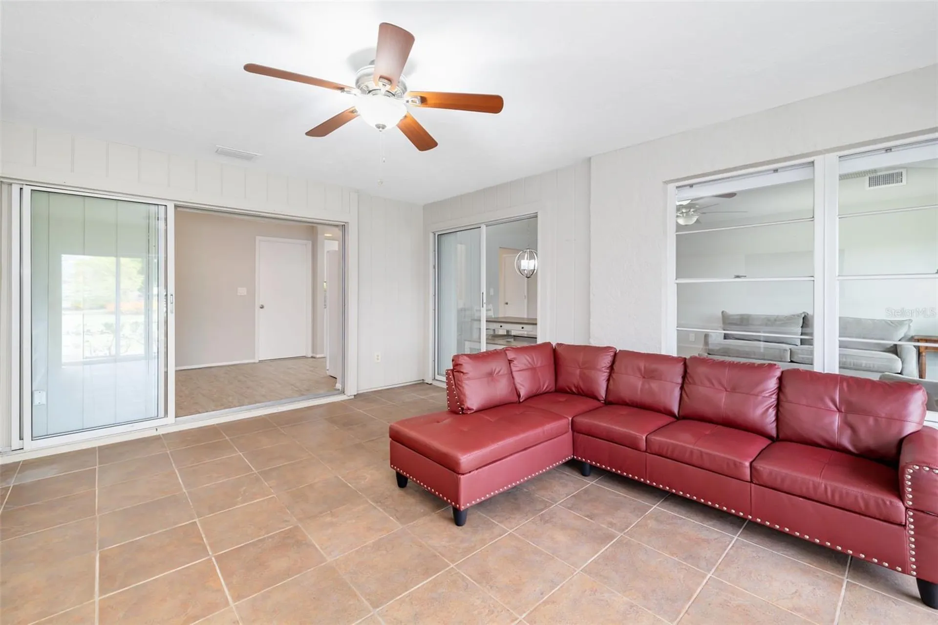 5355 Crestlake Boulevard Sarasota FL 34233