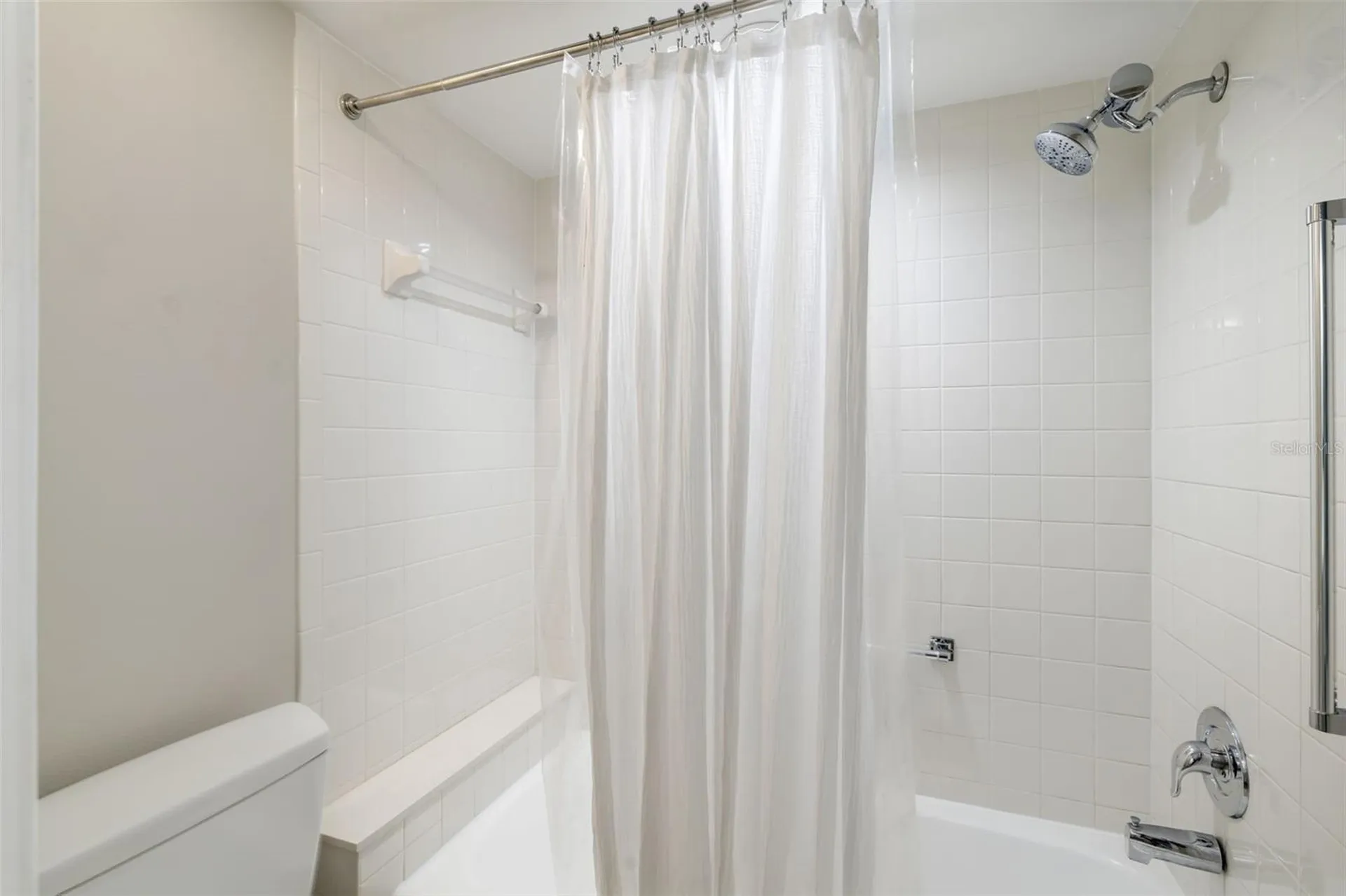 5355 Crestlake Boulevard Sarasota FL 34233