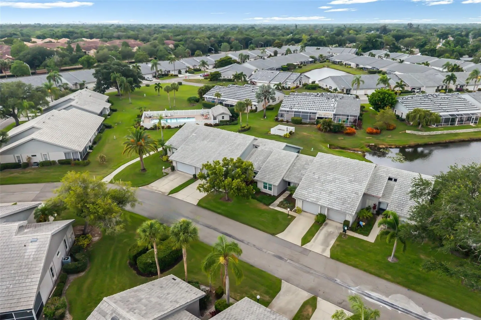 5355 Crestlake Boulevard Sarasota FL 34233