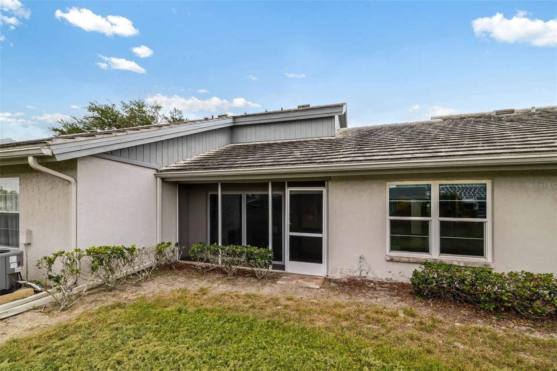 5355 Crestlake Boulevard Sarasota FL 34233