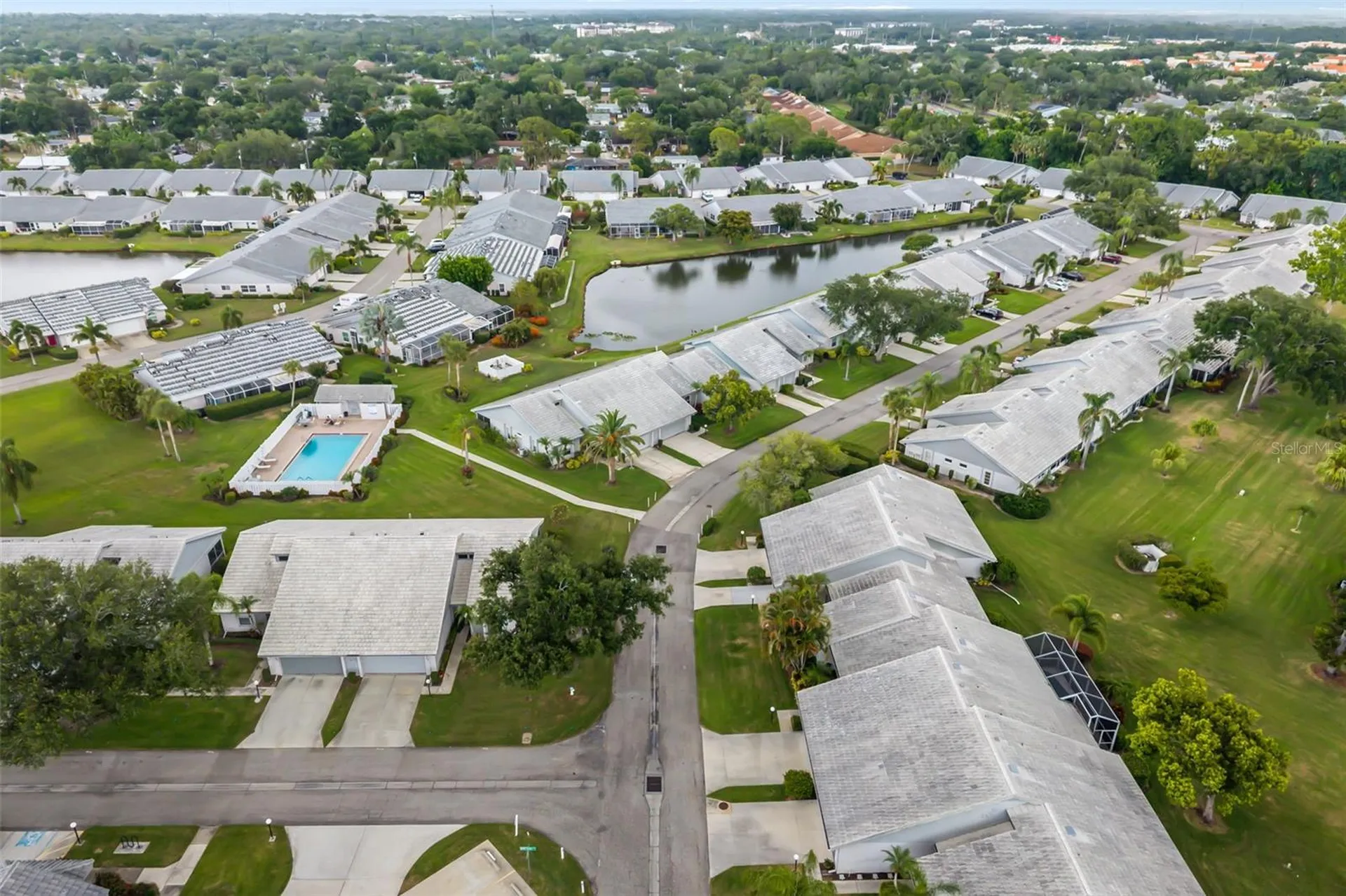 5355 Crestlake Boulevard Sarasota FL 34233
