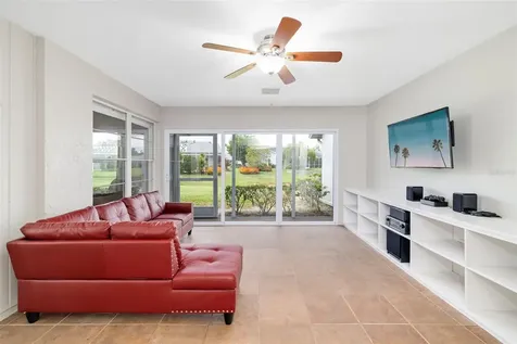 5355 Crestlake Boulevard Sarasota FL 34233