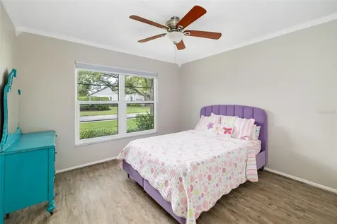 5355 Crestlake Boulevard Sarasota FL 34233