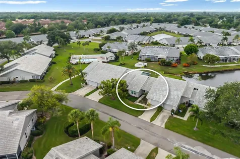5355 Crestlake Boulevard Sarasota FL 34233