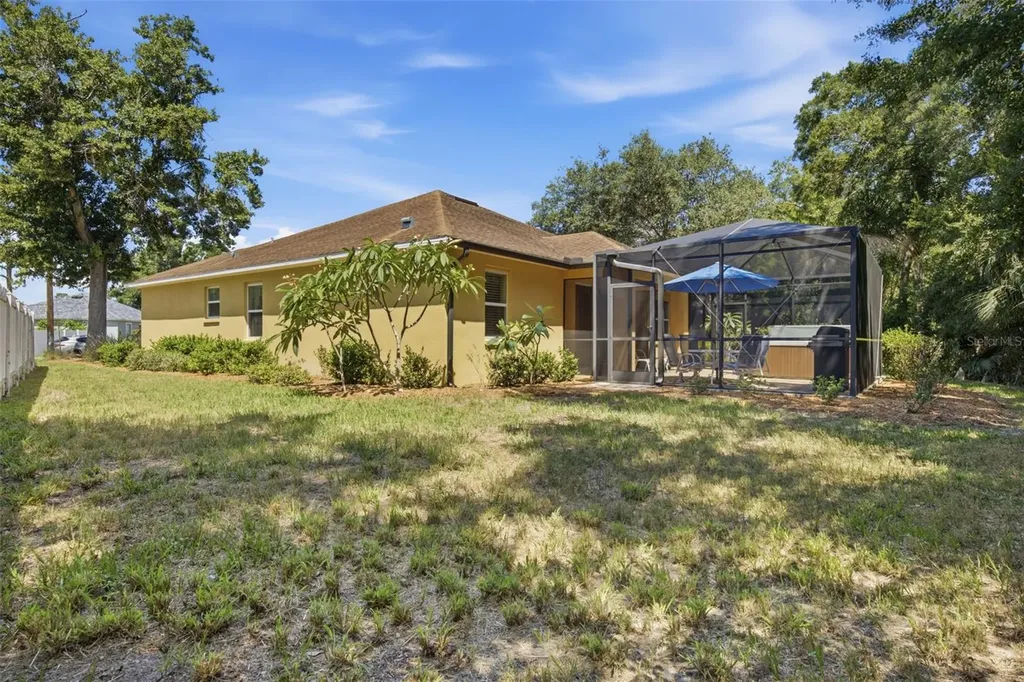 15107 Monet Drive Tampa FL 33613