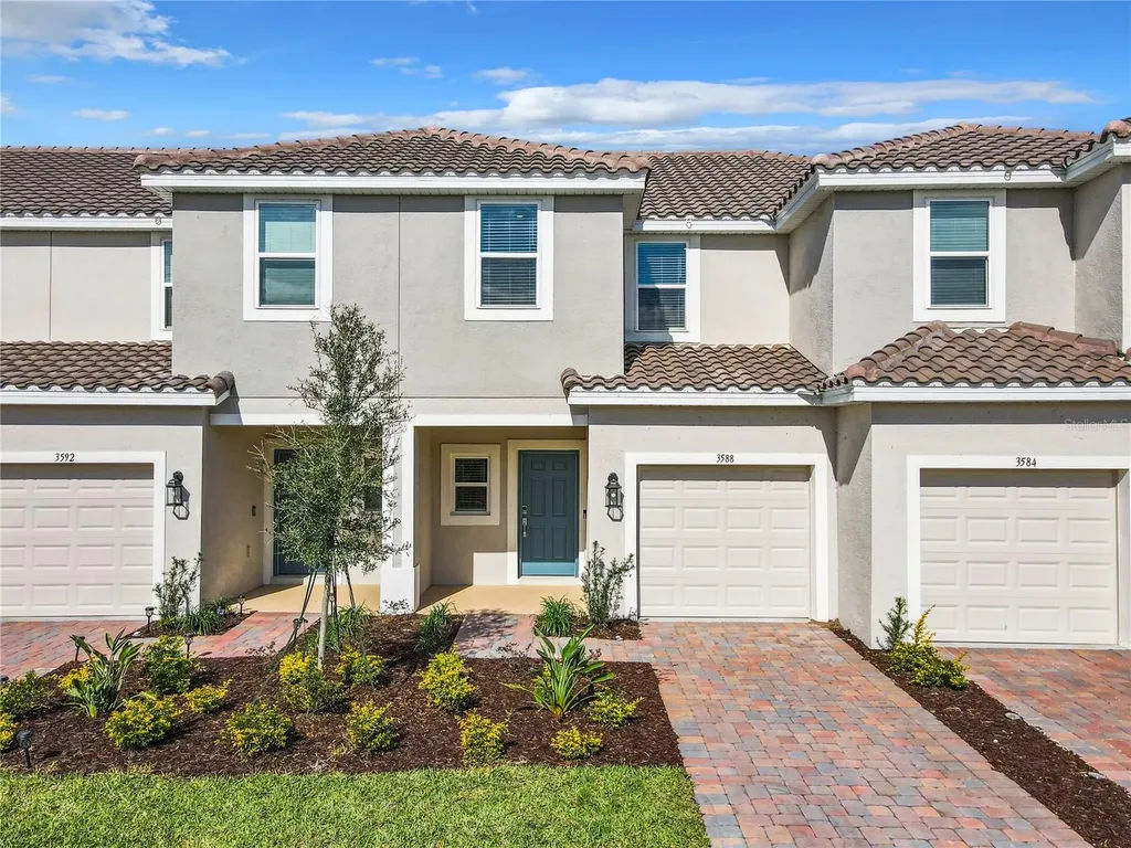 3588 Landing Net Drive Kissimmee FL 34746