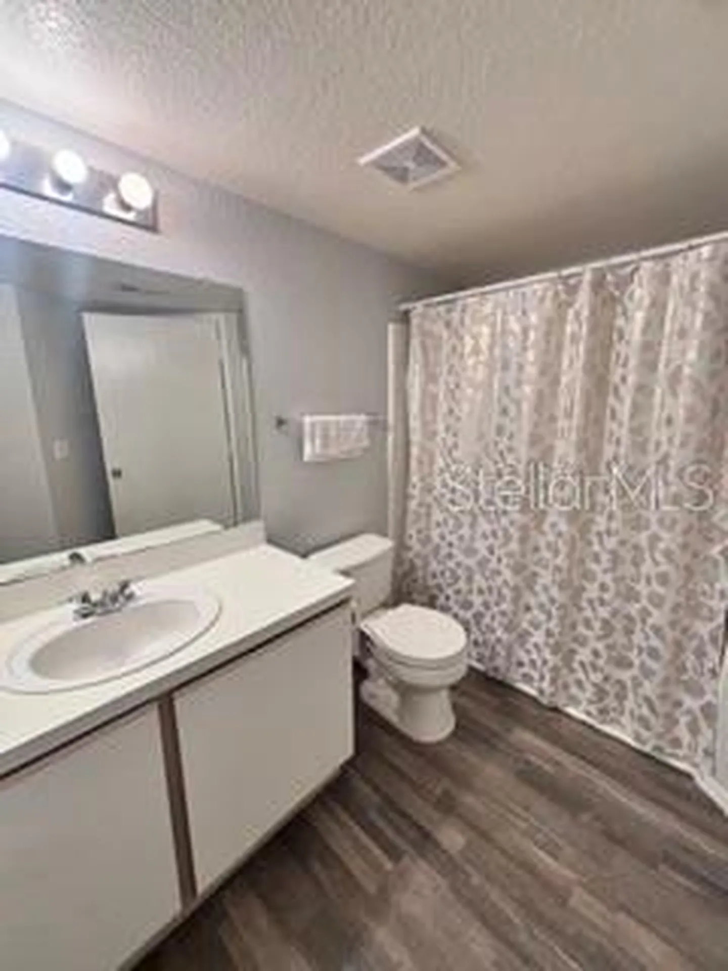 2212 Grand Cayman Court Kissimmee FL 34741