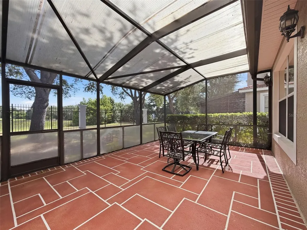 937 Canino Court Palm Harbor FL 34683