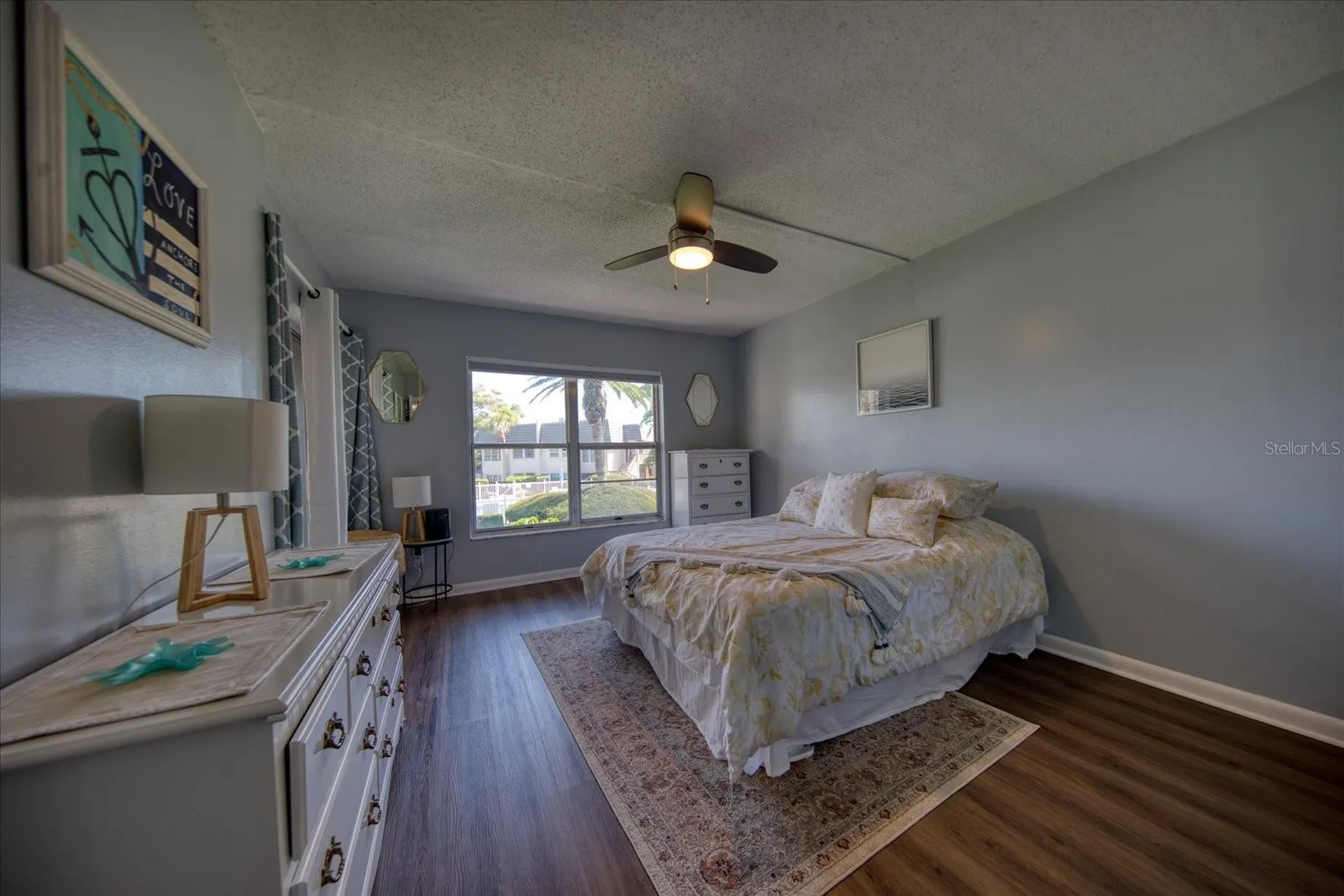 712 Cordova Greens Seminole FL 33777