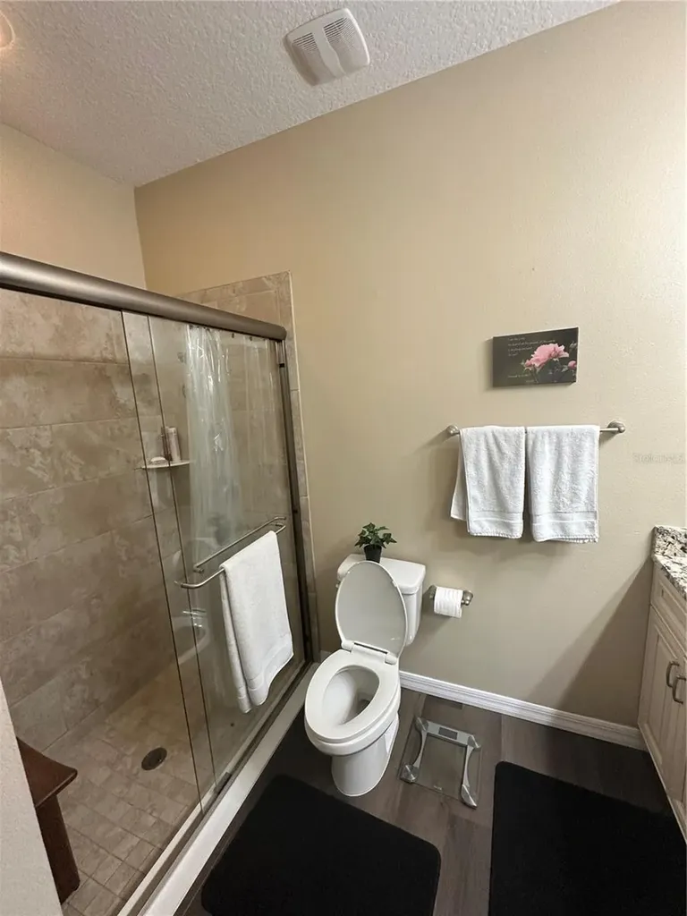 27001 White Plains Way Leesburg FL 34748
